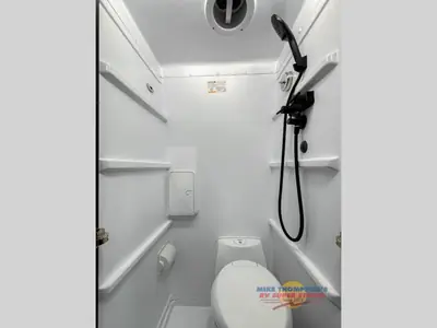 2026 Tiffin Motorhomes GH1 photo 23