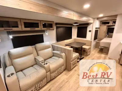 2026 Forest River RV Rockwood Ultra Lite photo 17