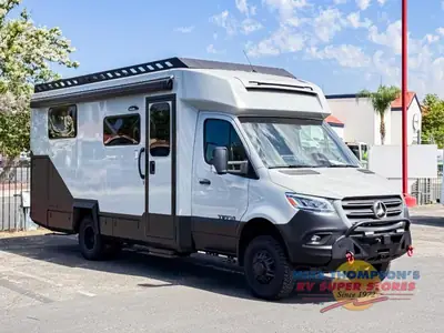 2026 Tiffin Motorhomes Open Trail photo 2