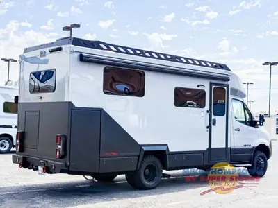 2026 Tiffin Motorhomes Open Trail photo 6