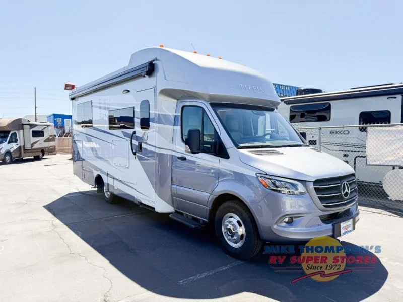 2026 Tiffin Motorhomes Wayfarer exterior