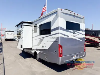 2026 Tiffin Motorhomes Wayfarer photo 3