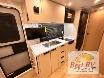 2026 Winnebago Micro Minnie photo 26