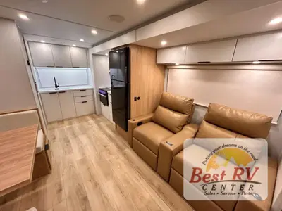 2026 Winnebago Thrive photo 16
