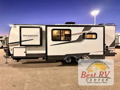 2026 Forest River RV Rockwood Ultra Lite photo 6