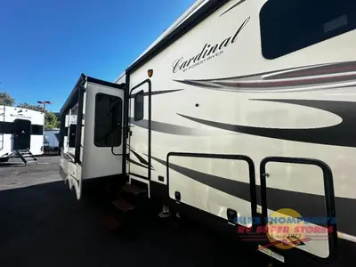 2016 Forest River RV Cardinal photo 2