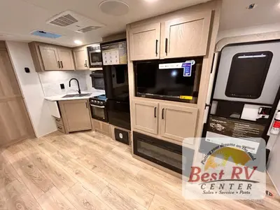 2026 Forest River RV Rockwood Ultra Lite photo 19
