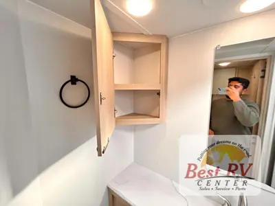 2025 Winnebago Micro Minnie photo 47
