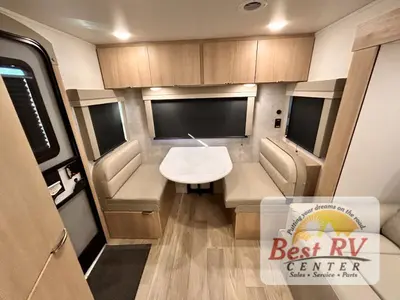 2025 Winnebago Micro Minnie photo 19