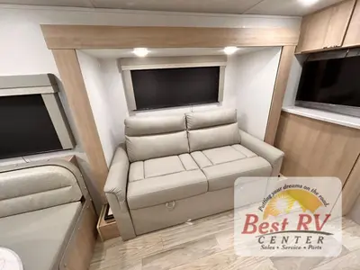 2025 Winnebago Micro Minnie photo 12