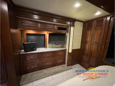 2016 Newmar Dutch Star photo 18