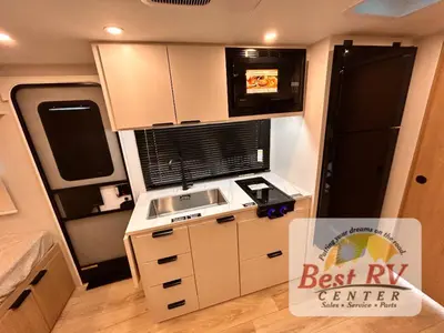 2026 Winnebago Micro Minnie photo 21