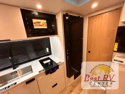 2026 Winnebago Micro Minnie photo 28