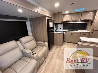 2026 Forest River RV Rockwood Ultra Lite photo 18