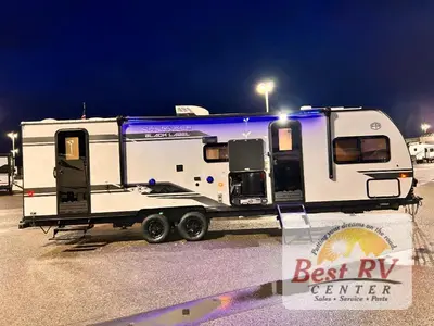 2026 Forest River RV Cherokee Grey Wolf Black Label photo 2