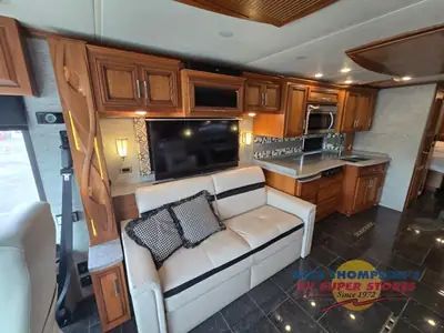 2019 Newmar Ventana photo 11