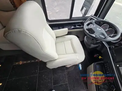 2019 Newmar Ventana photo 8