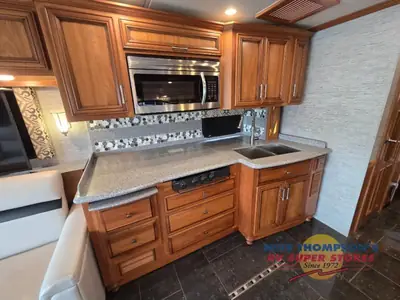 2019 Newmar Ventana photo 16