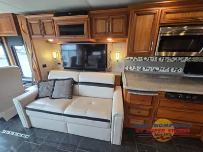 2019 Newmar Ventana photo 12