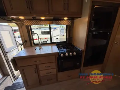 2019 Thor Motor Coach Quantum Sprinter photo 11