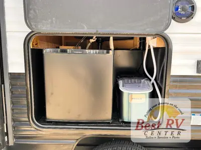 2026 Forest River RV Cherokee Grey Wolf photo 3