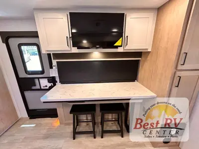 2027 Ember RV Touring Edition photo 38