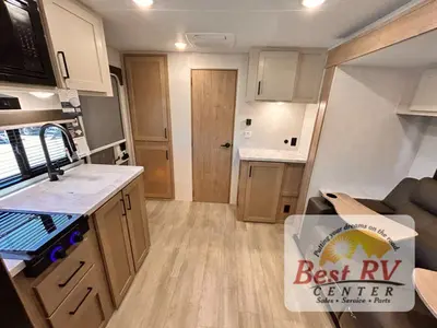 2027 Ember RV E-Series photo 47