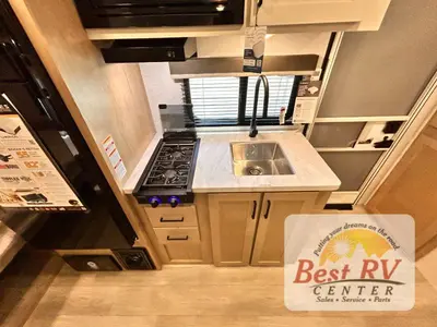 2027 Ember RV E-Series photo 27