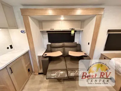 2027 Ember RV E-Series photo 15