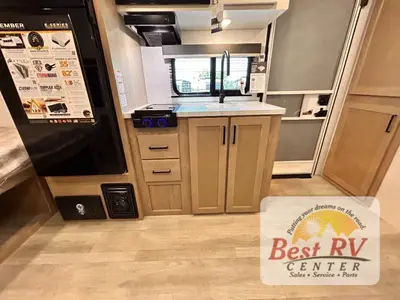 2027 Ember RV E-Series photo 28