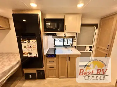 2027 Ember RV E-Series photo 22