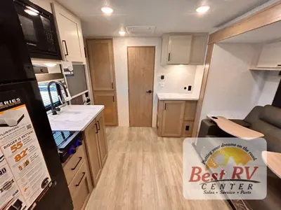 2027 Ember RV E-Series photo 43
