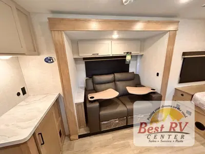 2027 Ember RV E-Series photo 16