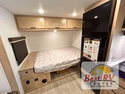 2027 Ember RV E-Series photo 32