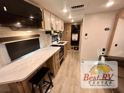 2027 Ember RV E-Series photo 45