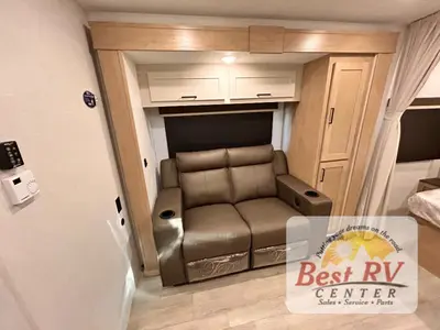 2027 Ember RV E-Series photo 17