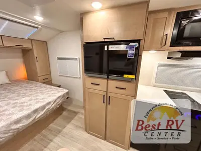 2027 Ember RV Overland Series photo 33