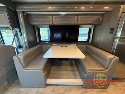2021 Thor Motor Coach Aria photo 8