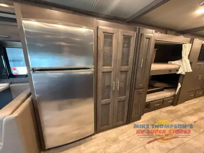 2021 Thor Motor Coach Aria photo 11