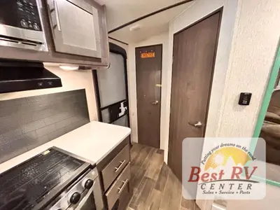 2020 CrossRoads RV Sunset Trail photo 45