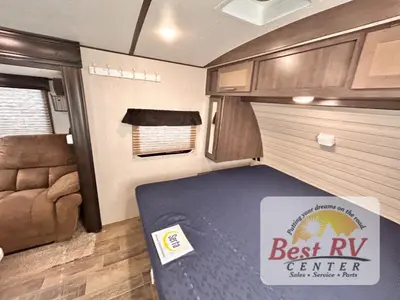 2020 CrossRoads RV Sunset Trail photo 32