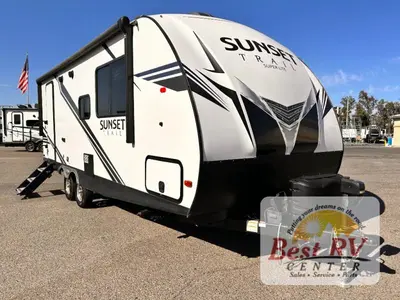 Used 2020 CrossRoads RV Sunset Trail SS212RB