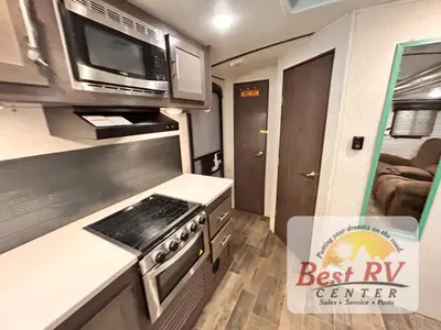 2020 CrossRoads RV Sunset Trail photo 44
