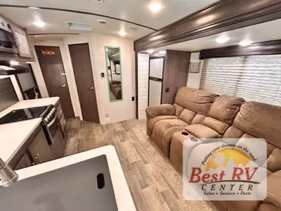 2020 CrossRoads RV Sunset Trail photo 39