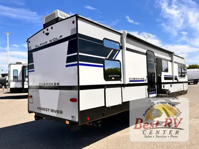 2027 Forest River RV Cherokee Alpha Wolf photo 4