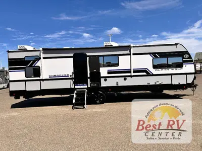 2027 Forest River RV Cherokee Alpha Wolf photo 2