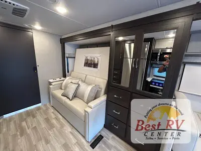 2026 Thor Motor Coach Omni Trail photo 42