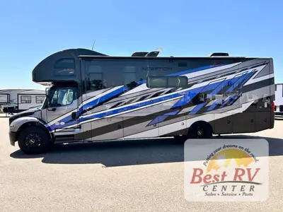 2027 Thor Motor Coach Inception photo 7