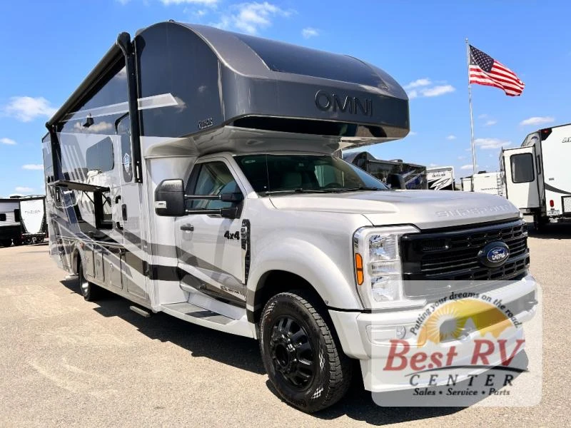 2027 Thor Motor Coach Omni Trail exterior