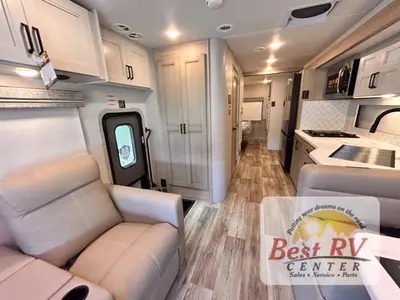 2027 Thor Motor Coach Inception photo 22